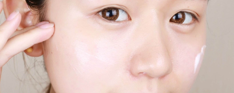 油性皮肤怎么改善毛孔粗大